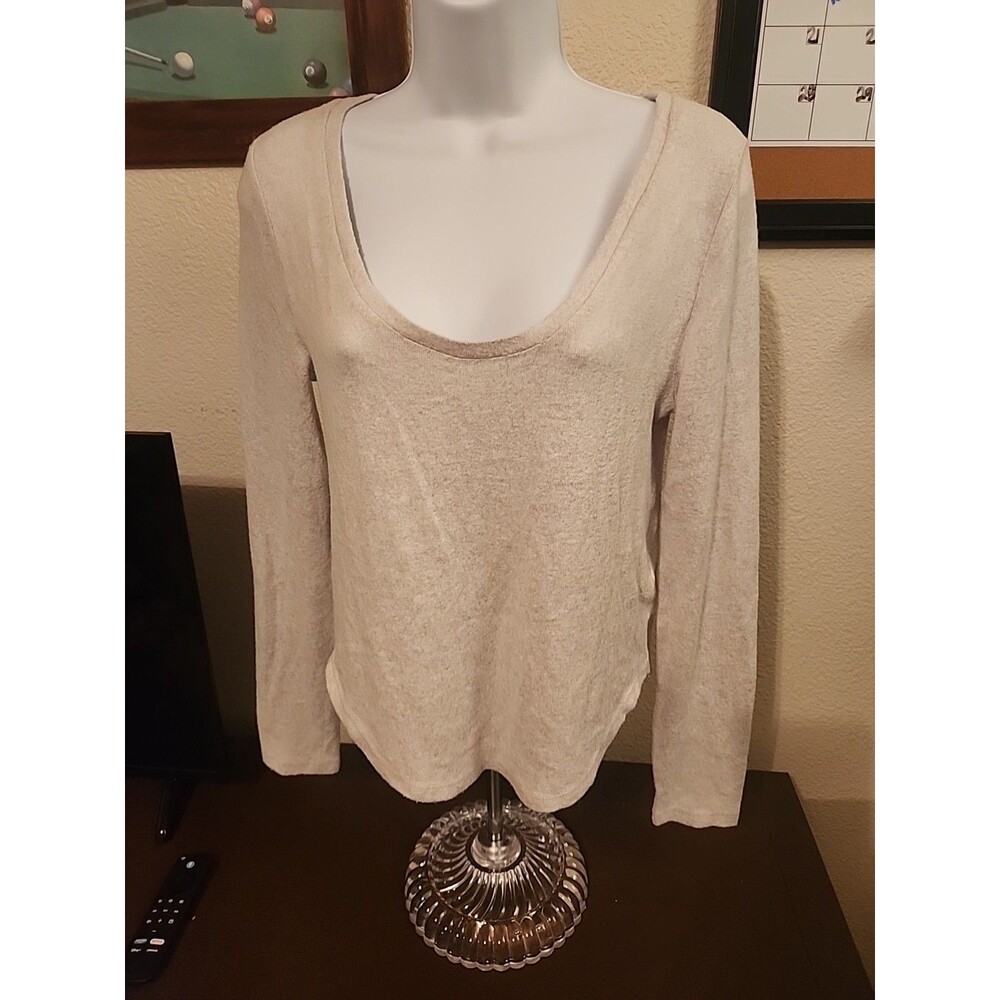 Forever 21 White Pullover Sweater Womens Size M Medium Crew Neck Knit Cozy Soft